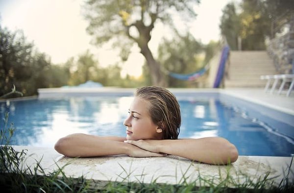Quelles sont les raisons d'avoir une piscine à la maison ?