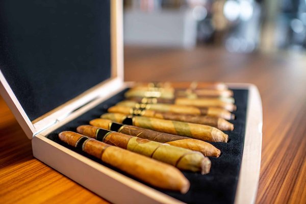 Comment bien entretenir un coffret à cigare ?